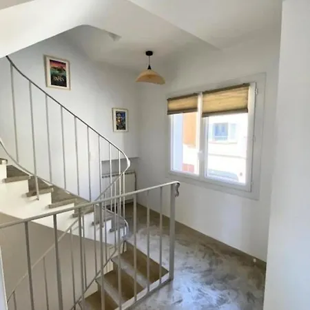 Holiday home Spacious House With Balcony